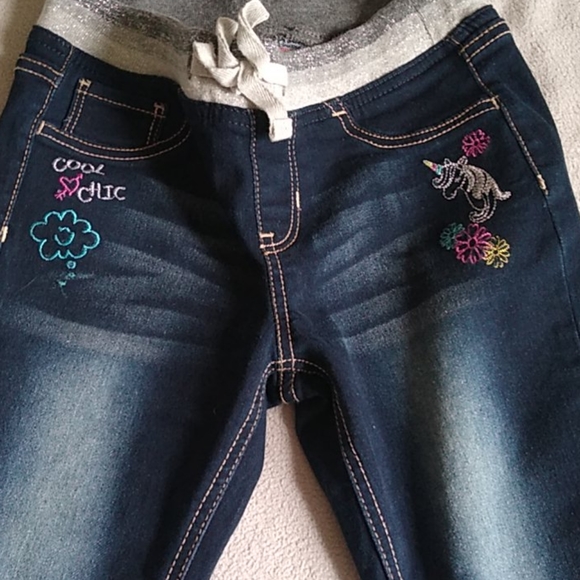 Jeans - Picture 3 of 4